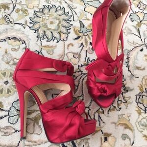 Charlotte Olympia Red Satin Heels Andre’s knot platform shoes 35 US 5